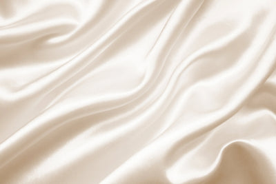 How much does a yard of silk weigh?
